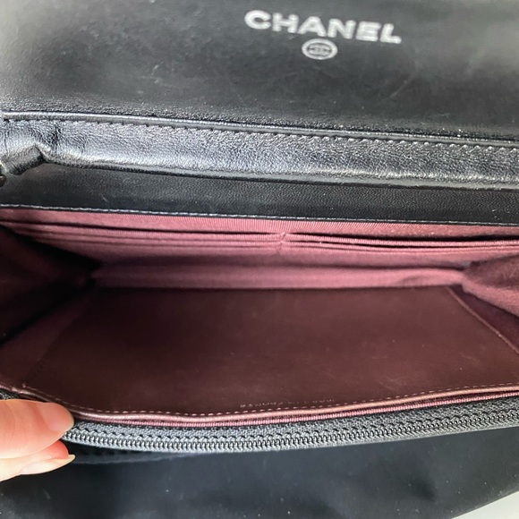 SOLD❌ Chanel Classic Wallet on Chain WOC - Picture 10 of 12